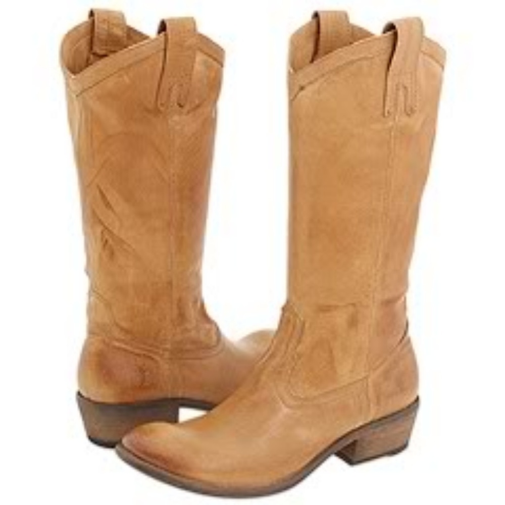 Frye Carson Boot